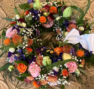 bertelsen blomster begravelseskrans rundbundet høj